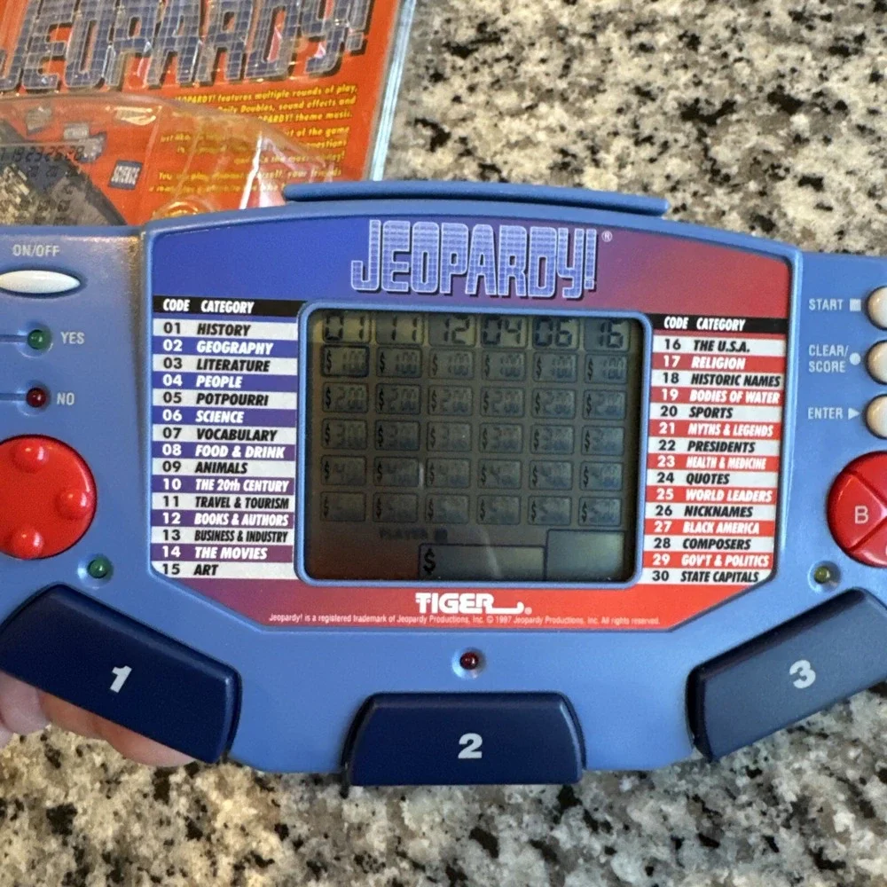Vintage 1995 Jeopardy Tiger Electronics Handheld Electronic LCD‎ Game Preowned